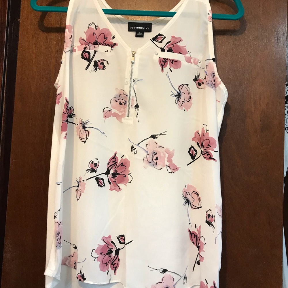 Fortune + Ivy Sz Large Floral Print Zip Front Tank